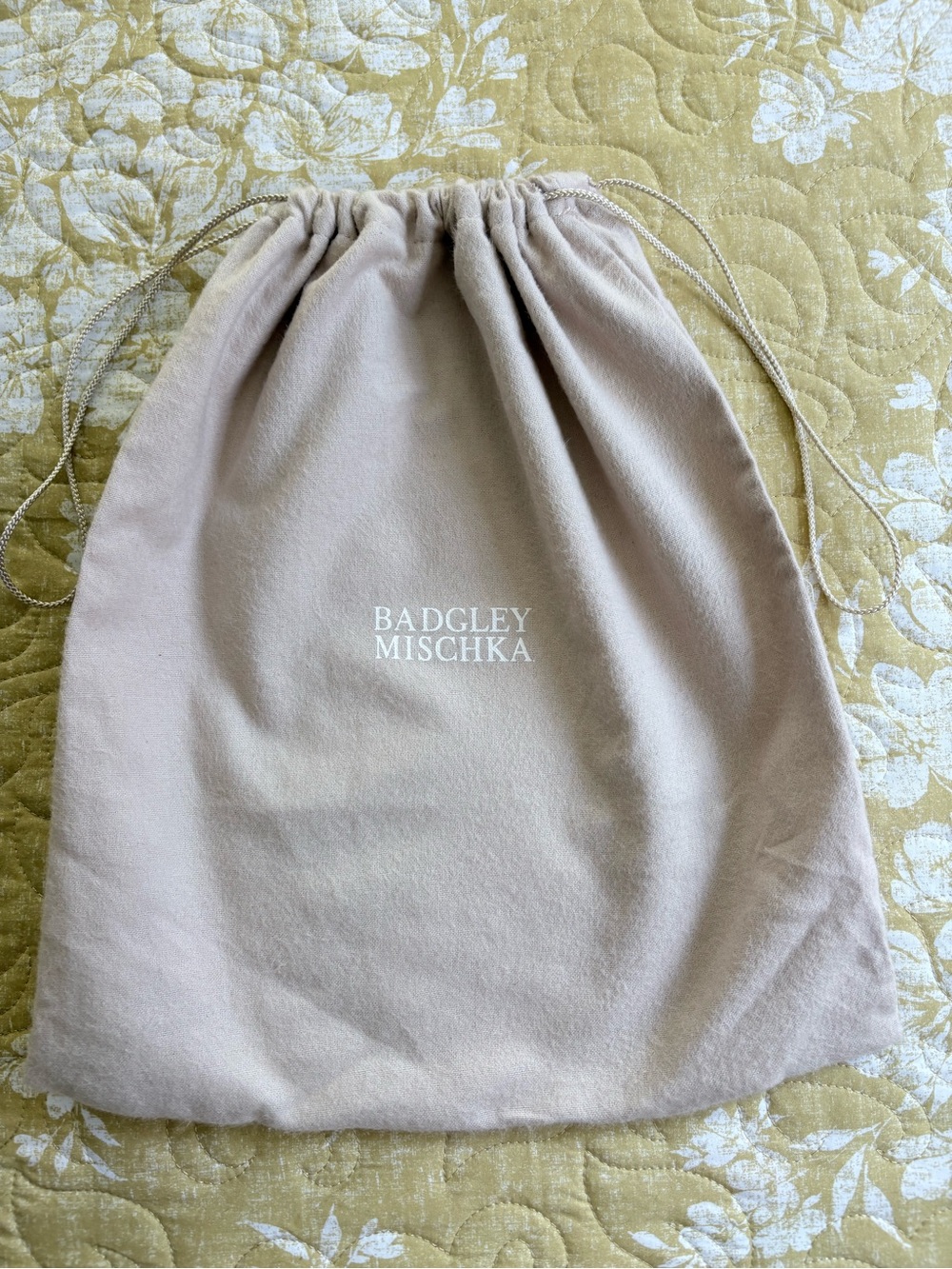 Badgley Mishka Soft Neutral Fabric Dust Bag - Picture 2 of 6